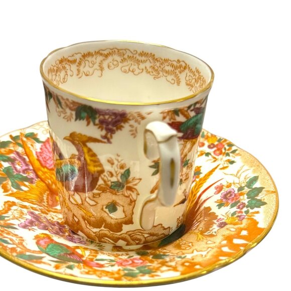 Royal Crown Derby Olde Avesbury Bone China Tea Cup & Saucer Set - Picture 13 of 13